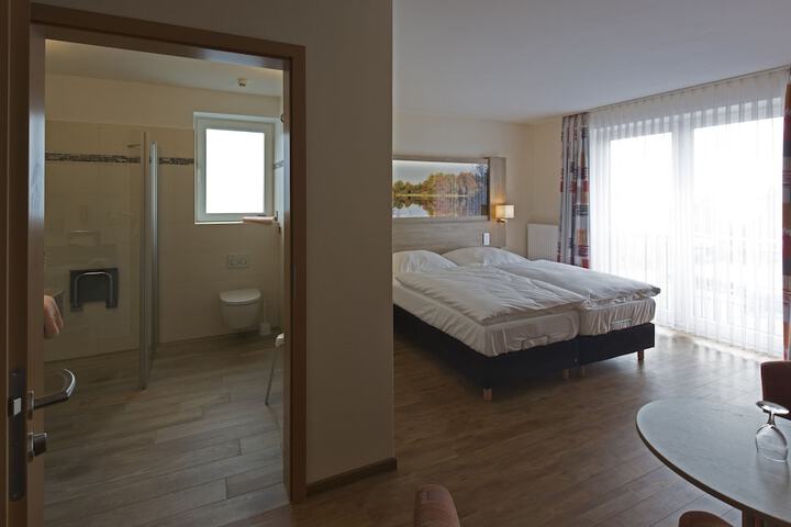 Room 18 of 47