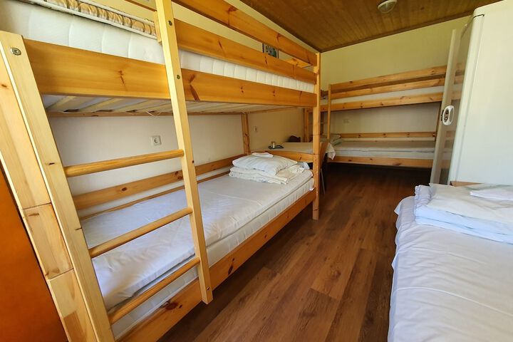 Room 25 of 46
