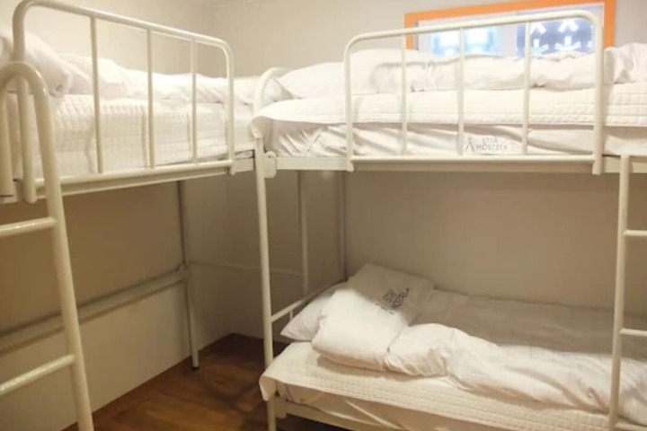 Room 22 of 46