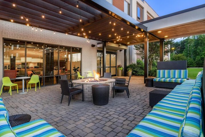 Terrace/Patio 34 of 37
