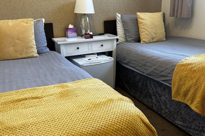 Room 10 of 44