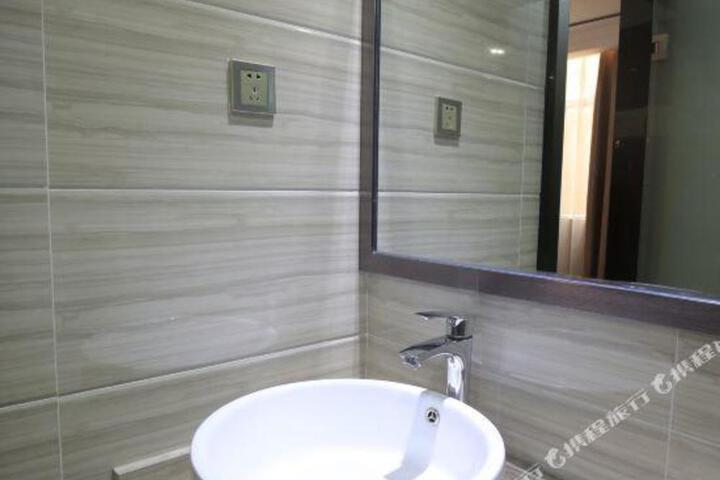 Yizhi Hotel