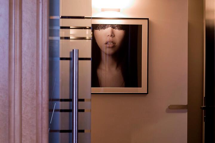 Room 2 of 3