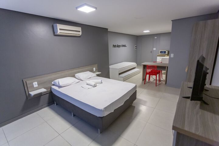 Room 6 of 36