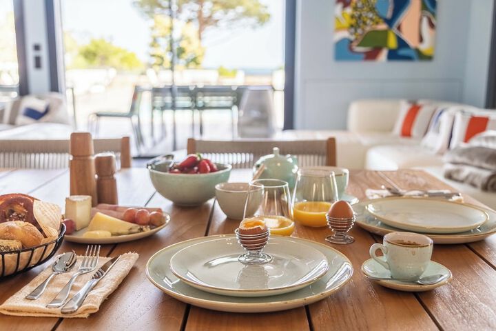 Breakfast/Coffee Service 40 of 49