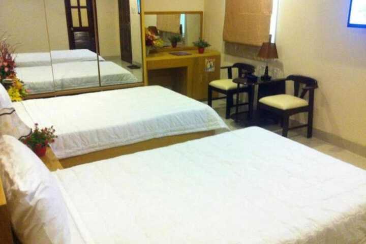Room 4 of 21