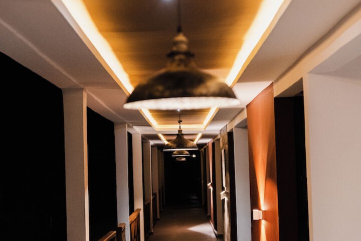Ballroom/Hall 38 of 57