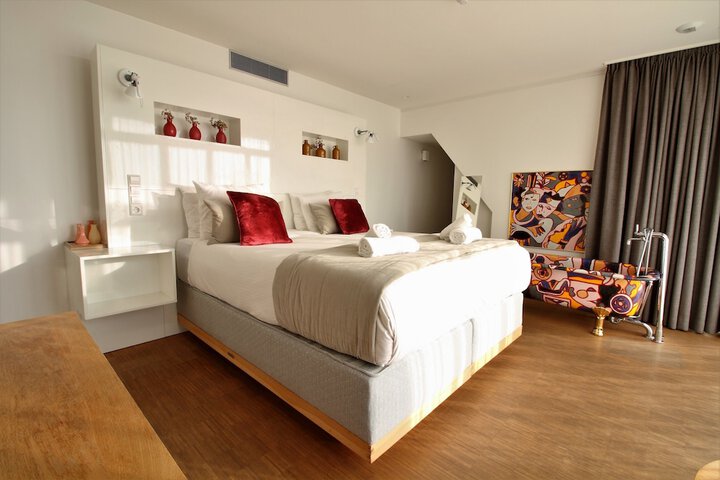 Room 38 of 105