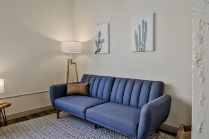 Room 118 of 328
