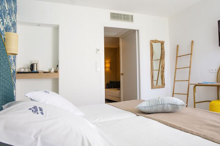 Room 15 of 80