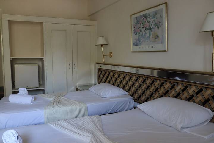 Room 84 of 261