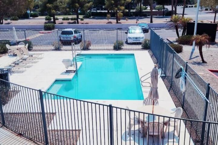 Photo of Intown Suites Extended Stay Phoenix Az - Gilbert Pool