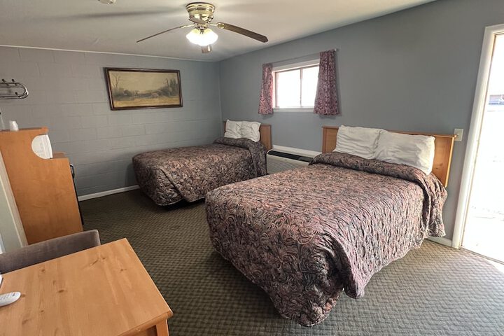 Room 8 of 26