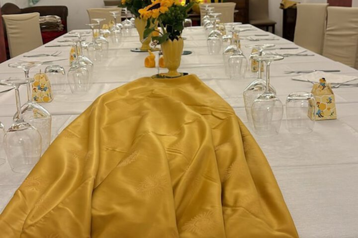 Ballroom/Hall 125 of 162
