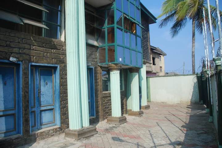 Hotel 3 of 14