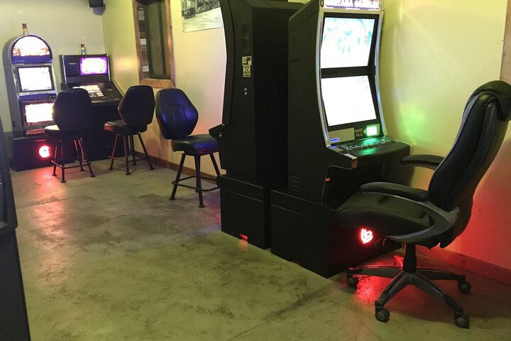 Entertainment 77 of 92