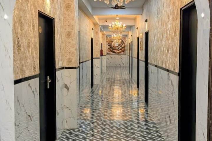 Hotel 16 of 18