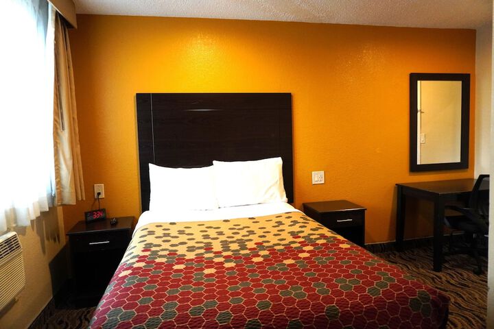 Room 82 of 88