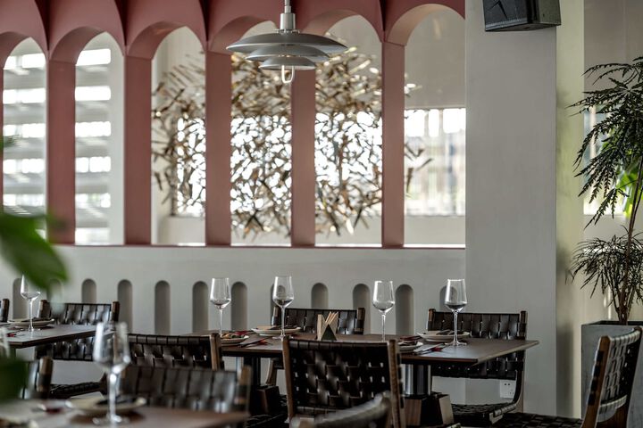 Dining 133 of 182