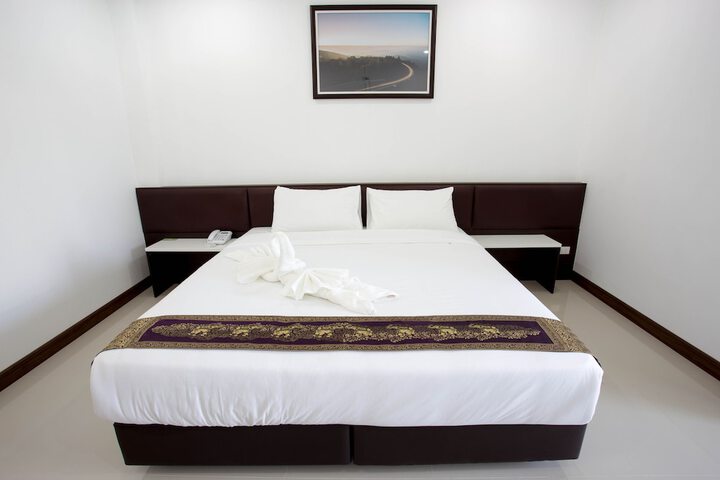 Room 7 of 67