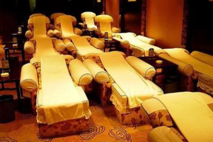 Hotel Interior 82 of 134