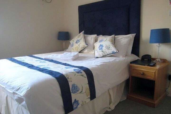 Room 15 of 22