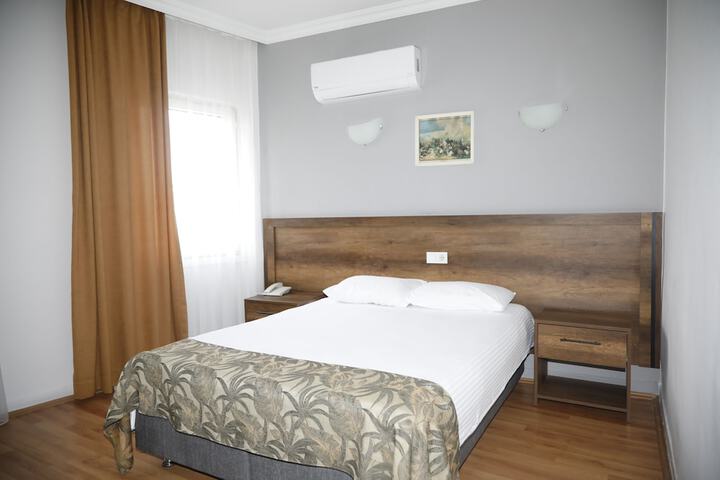 Room 13 of 46