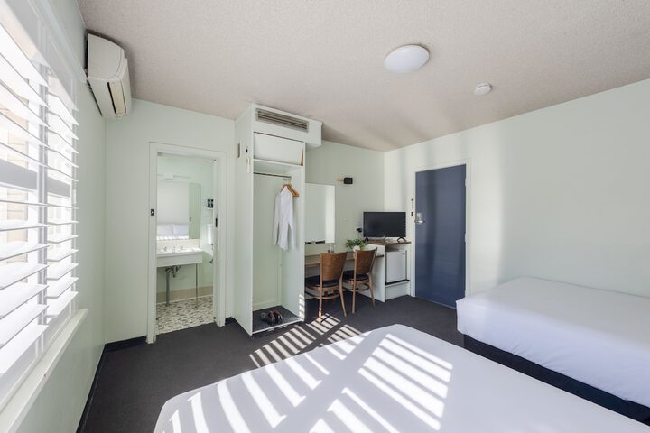 Room 7 of 45