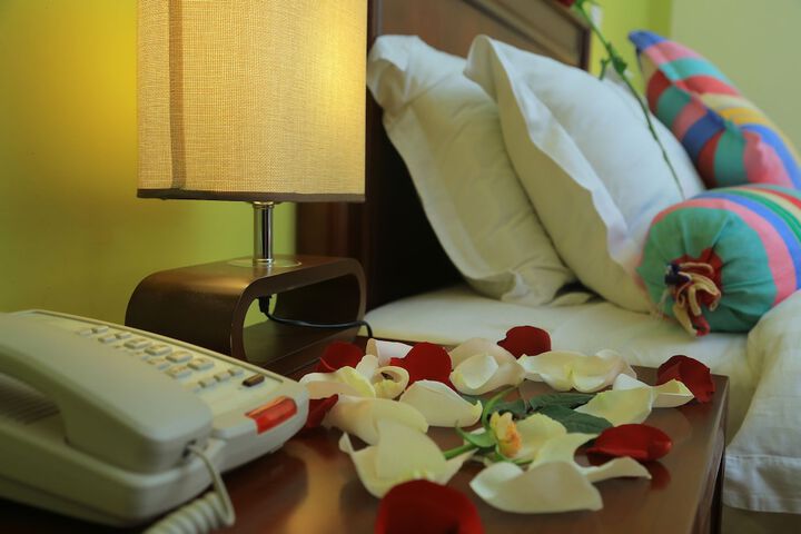 Room 18 of 25