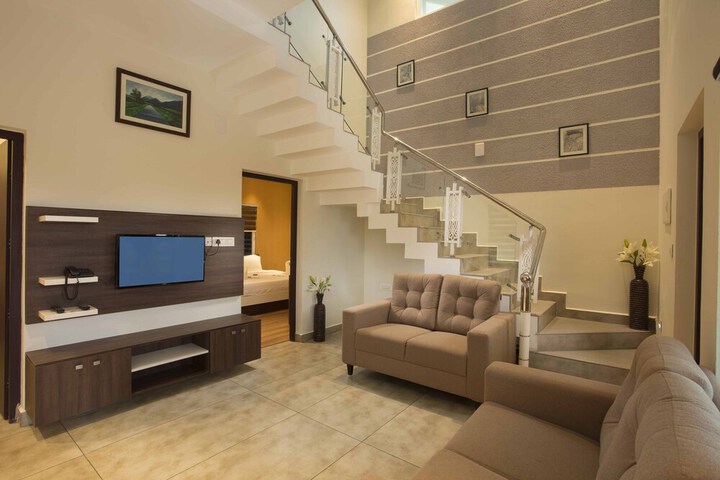 Room 45 of 96