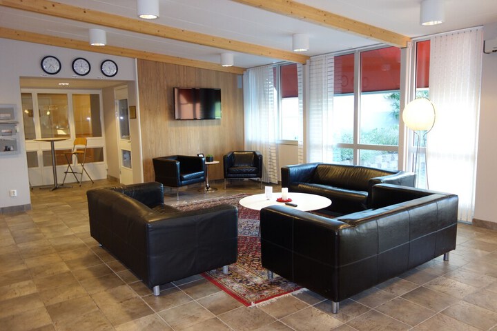 Hotel Interior 4 of 49