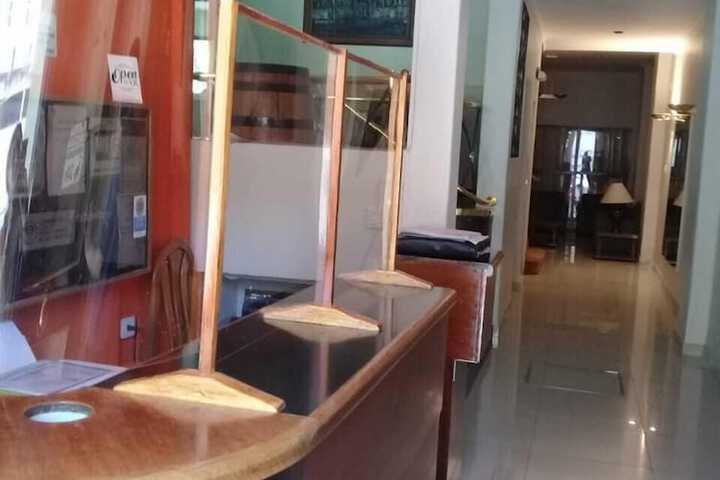 Concierge desk
