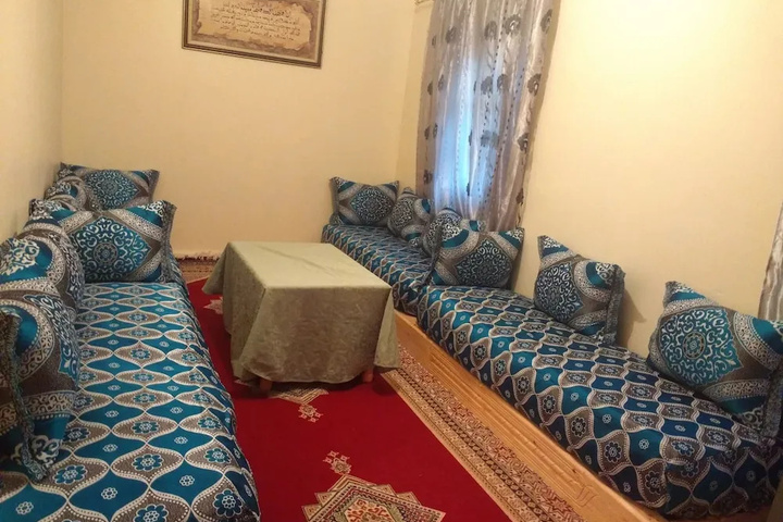 Room 4 of 11