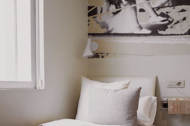 Room 25 of 54
