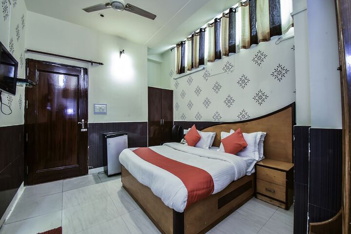 Room 19 of 21
