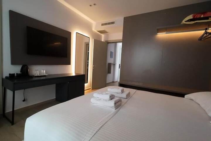 Room 19 of 54