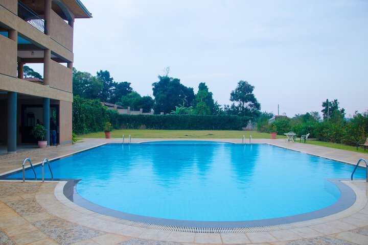Pool 42 of 59