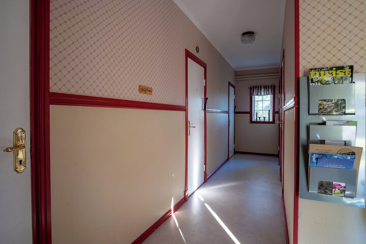 Ballroom/Hall 37 of 46