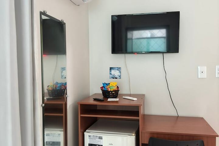 Room 33 of 57
