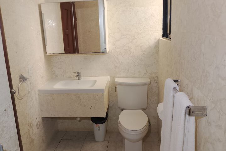 Room 29 of 61