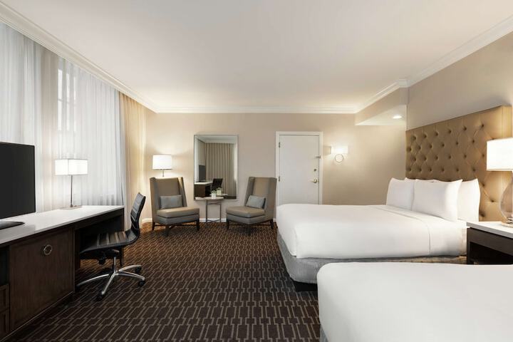 Room 14 of 73