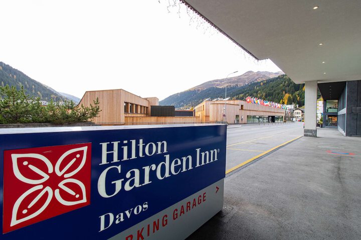 Hotel 77 of 79