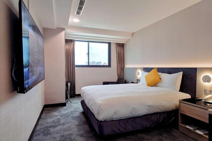 Fu products Hotel