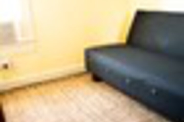 Room 35 of 96