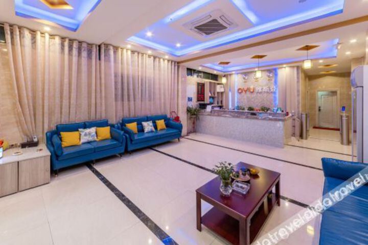 Hotel Interior 7 of 30