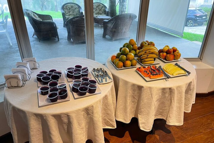 Breakfast/Coffee Service 13 of 23