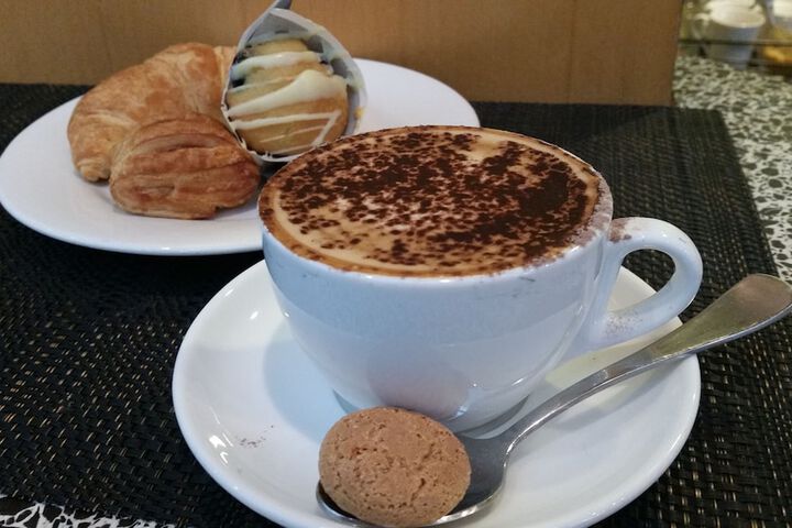 Breakfast/Coffee Service 39 of 108