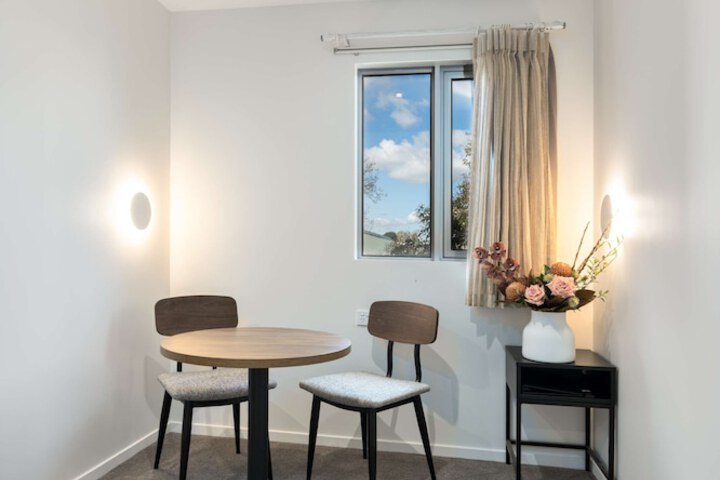 Room 92 of 150