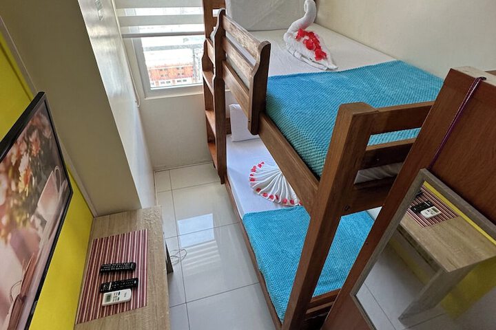 Room 57 of 216