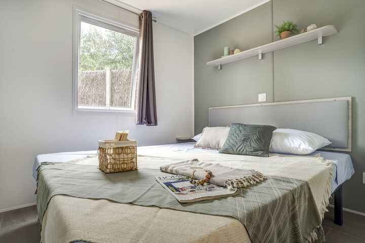 Room 4 of 120